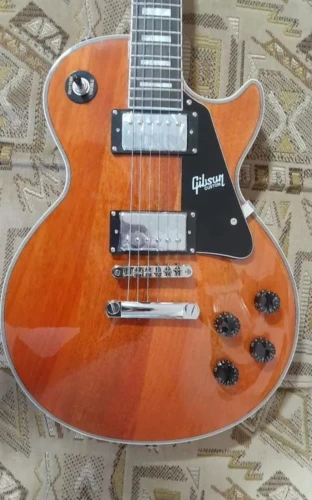 LES PAUL CUSTOM ELEKTRO GİTAR 1