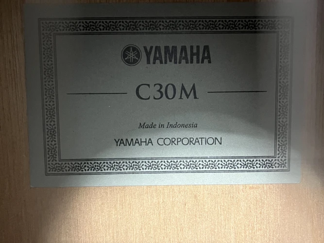 Yamaha c30m klasik gitar 1
