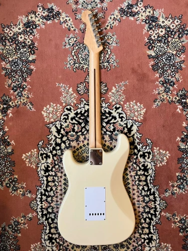 fender stratocaster japan 2