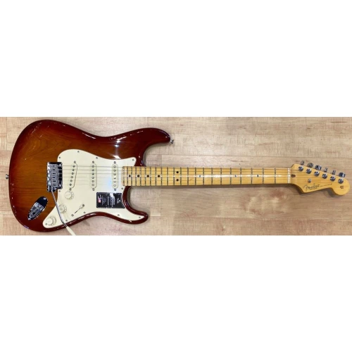 Fender American Professional II Stratocaster Akçaağaç Klavye Sienna Sunburst Elektro Gitar 2