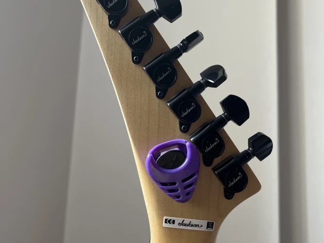 jackson dinky js11 2