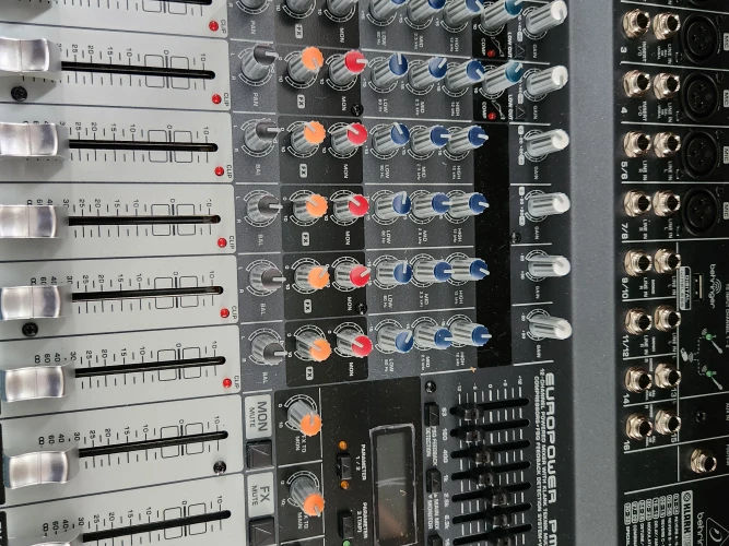 Behringer Euro power pmp500 1