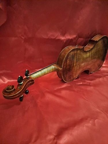 1911 Alman el yapımı Keman 2