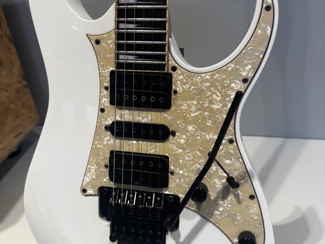 İbanez RG350DXZ Elektro Gitar 2