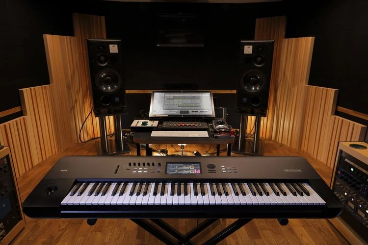 Korg NAUTILUS-73 3