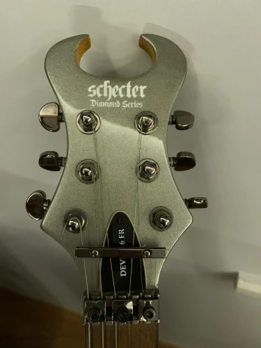 Schecter 3239 Devil-6 FR Titanium 2