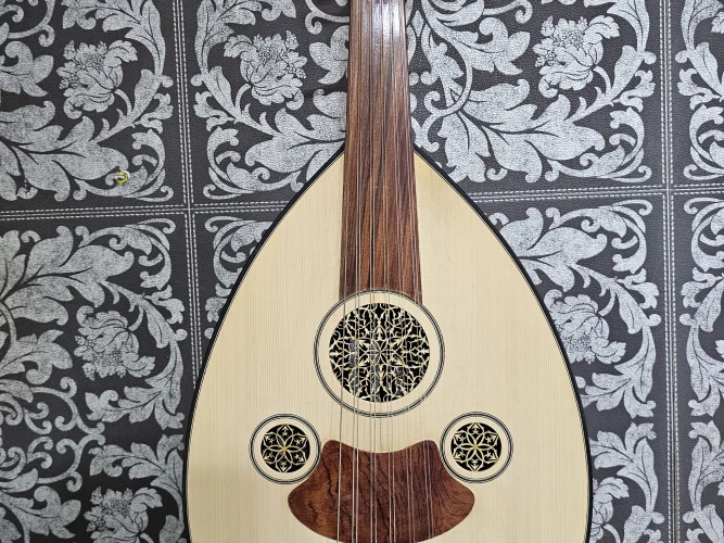 Ud Turkish oud 1