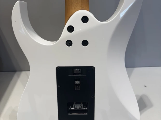 İbanez RG350DXZ Elektro Gitar 6