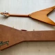 Gibson Flying V Antique Natural 8
