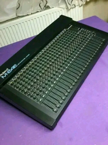 DEK MİKSER ROLAND EM 24E 1