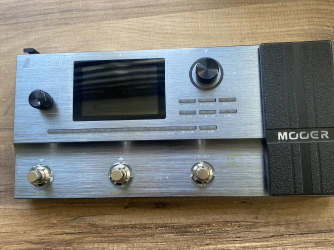 Mooer Ge200 gitar efekt pedalı 1