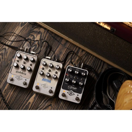 Universal Audio UAFX Astra Modulation Machine Pedal 5