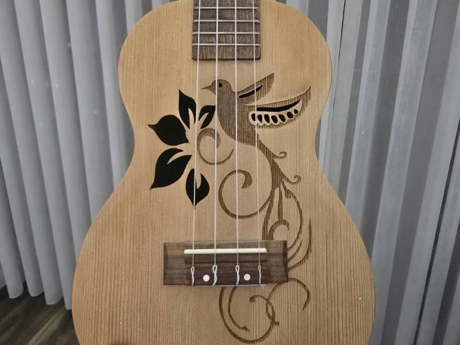 PUKA MARKA CONCERT UKULELE 3