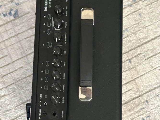Nux Mighty 20BT Elektro Gitar Amfisi 2