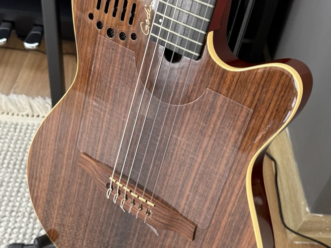 Godin Acs rosewood 4