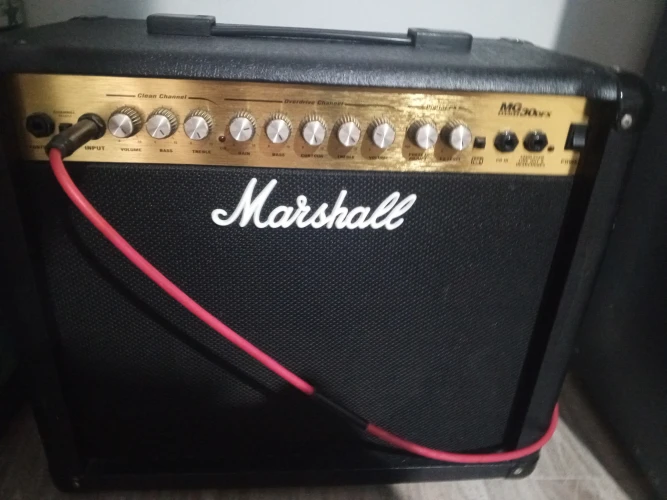 Marshall Mg30DFX 1