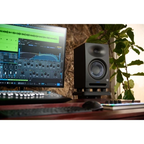 PreSonus Eris Studio 8 5