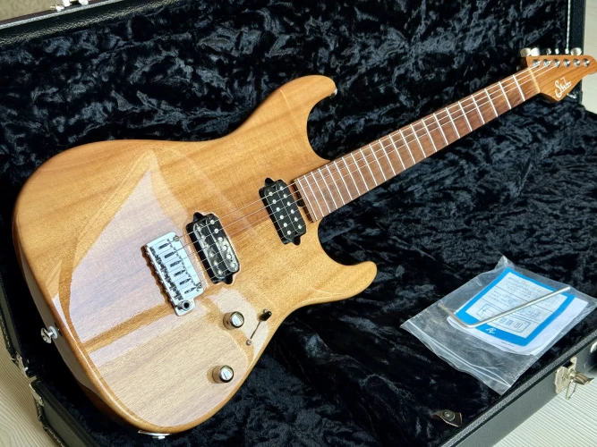 Suhr Custom Standard Koa & Pau Ferro 2