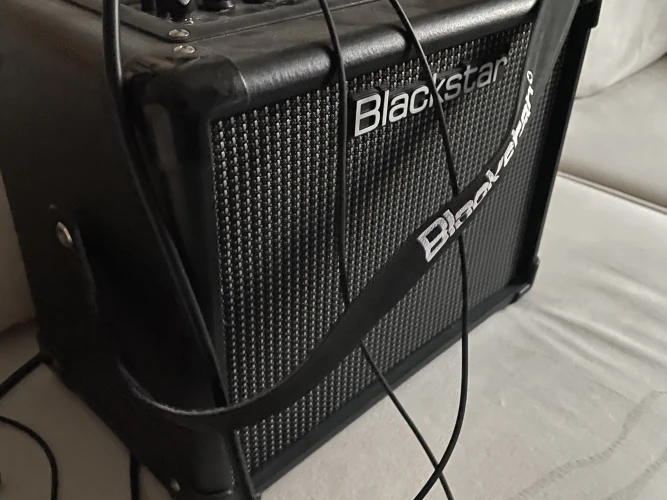 BLACKSTAR ID CORE 10 V2 4
