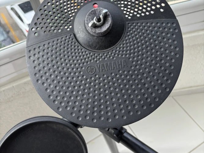 Yamaha DTX452k Dijital Davul 2