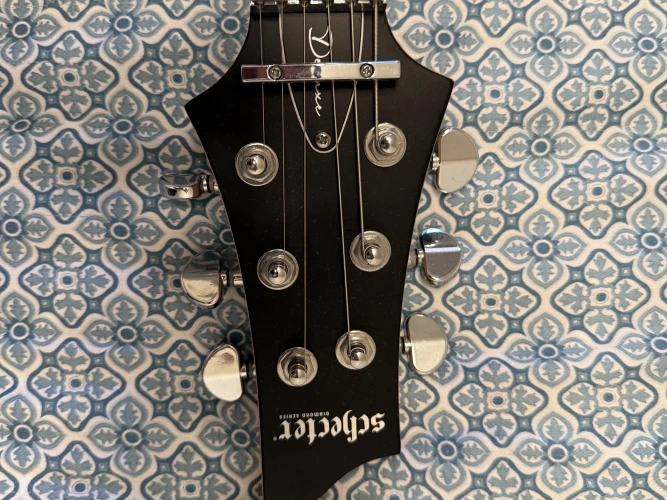 Schecter C-6 FR Deluxe Elektro Gitar (Mat Siyah) ( OLR OL-26043 ) 9