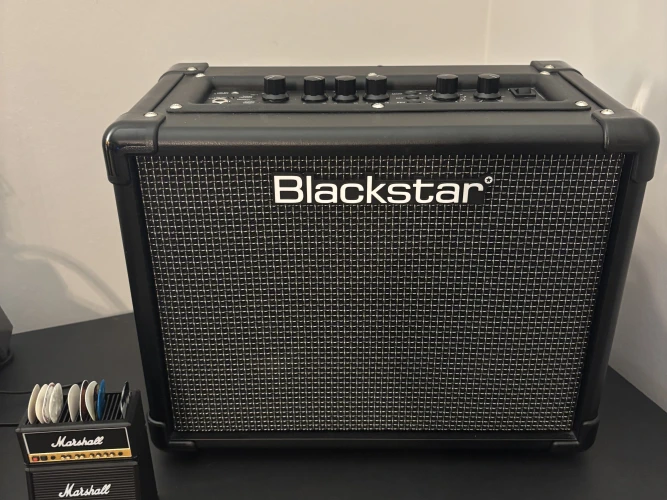 Blackstar ıd core 10 v3 1