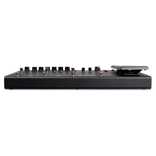 Blackstar ID Floor Three Amp Modeller & Multi-FX Pedal 5