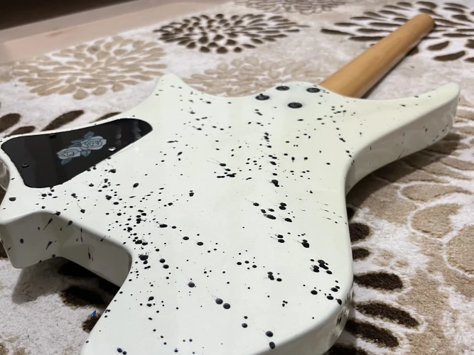 Headless Custom 6 String Elektro Gitar 3