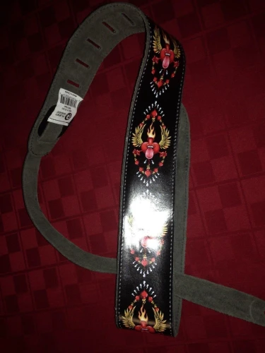 PLANETWAVES 25LS03 GİTAR ASKISI, 2.5  LTH-RAD HEART 4