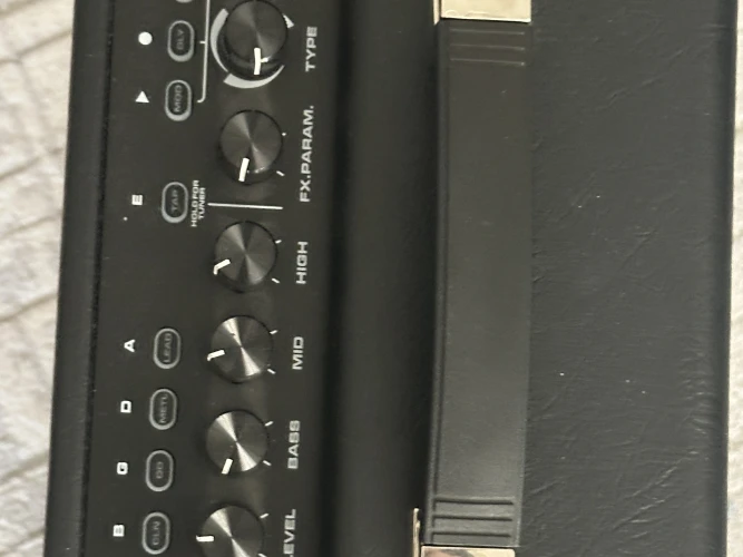 Nux Mighty 20BT Elektro Gitar Amfisi 3