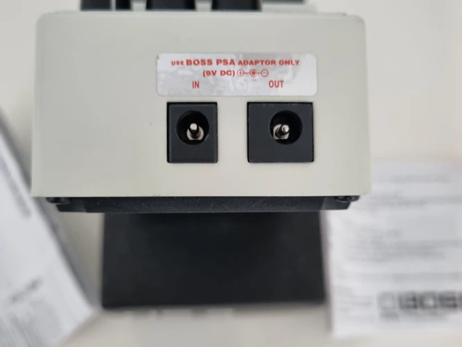 BOSS NS-2 Gürültü Kesici 6