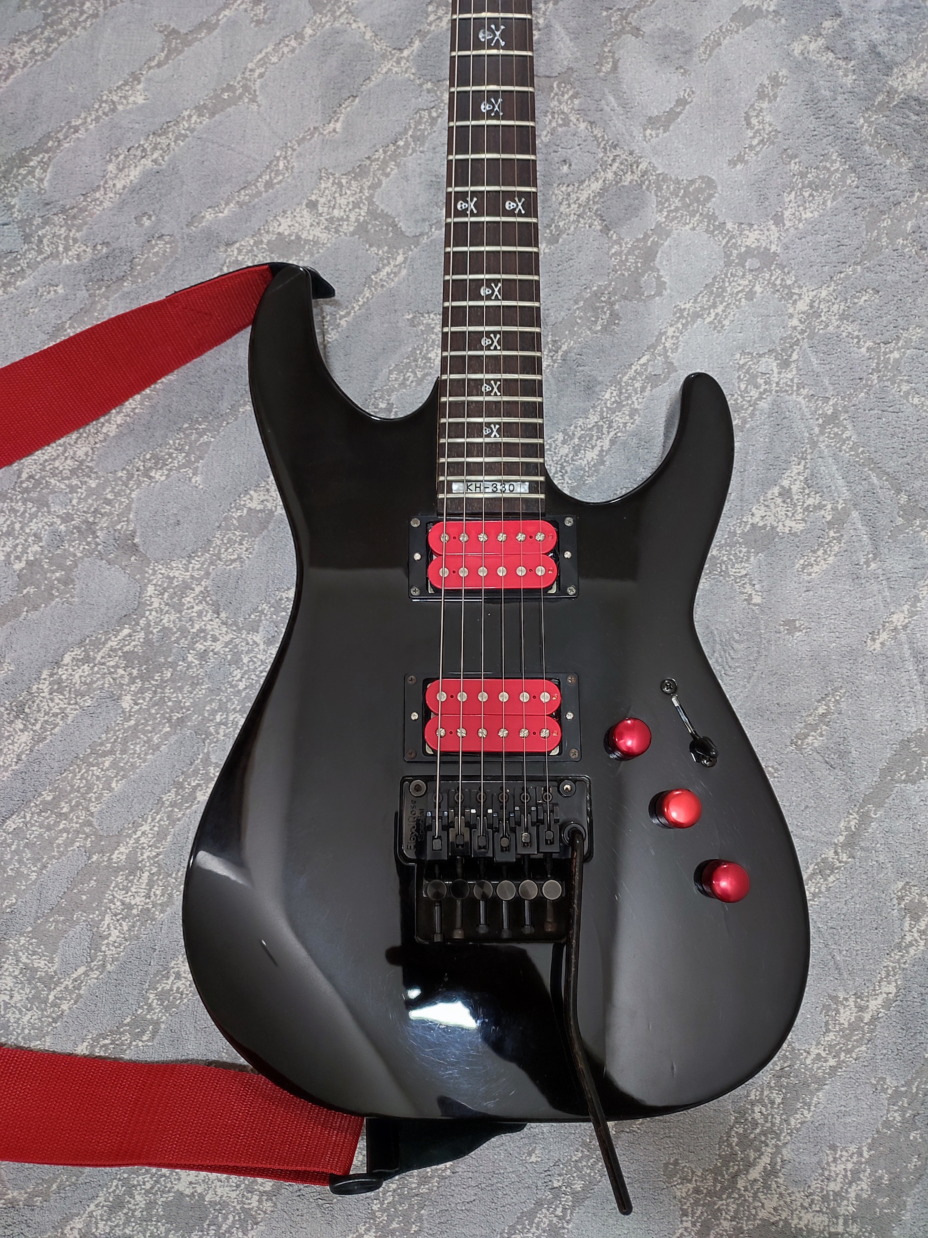 LTD ESP KH-330 Kirk Hammett 2
