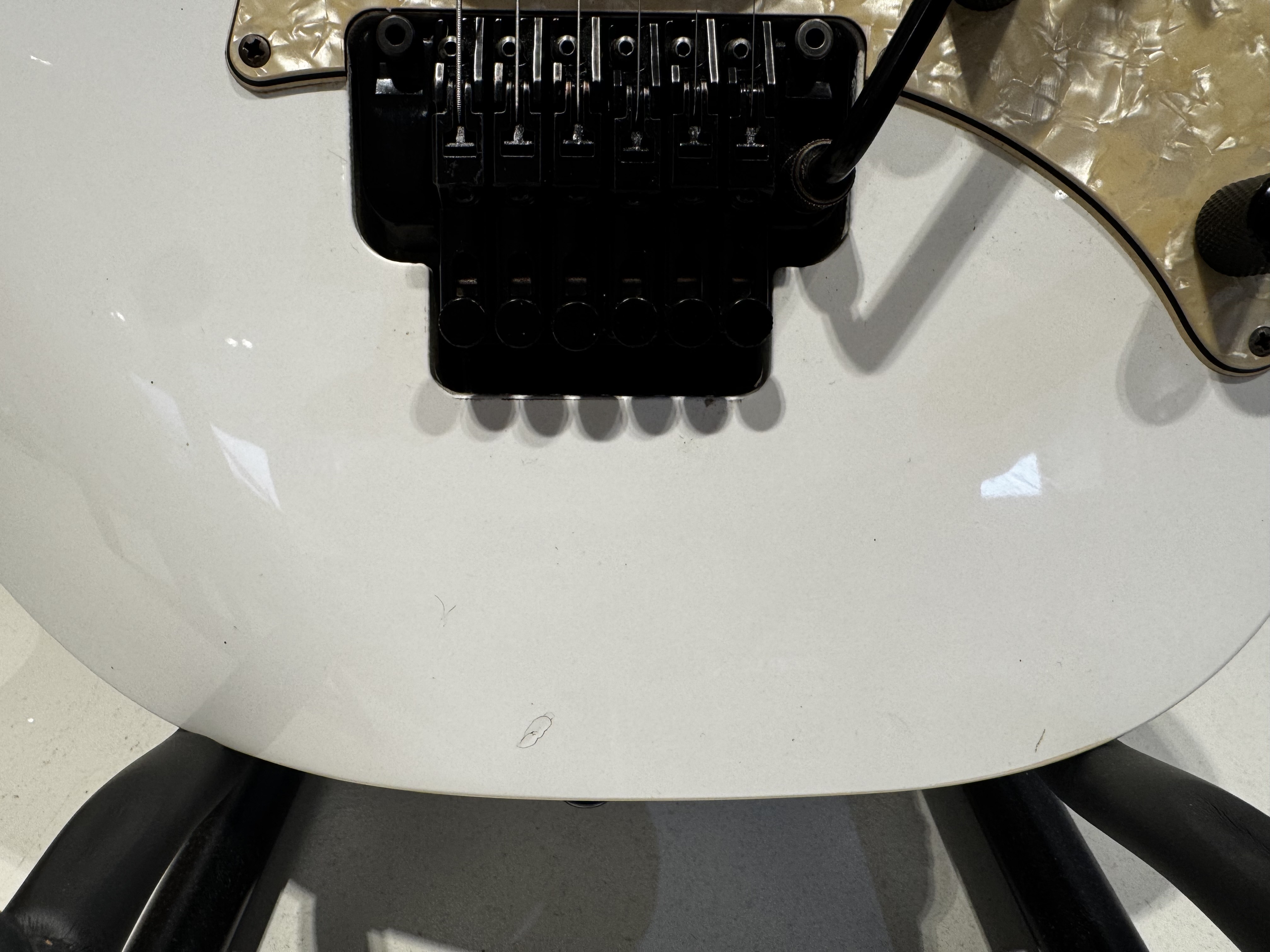 İbanez RG350DXZ Elektro Gitar 8