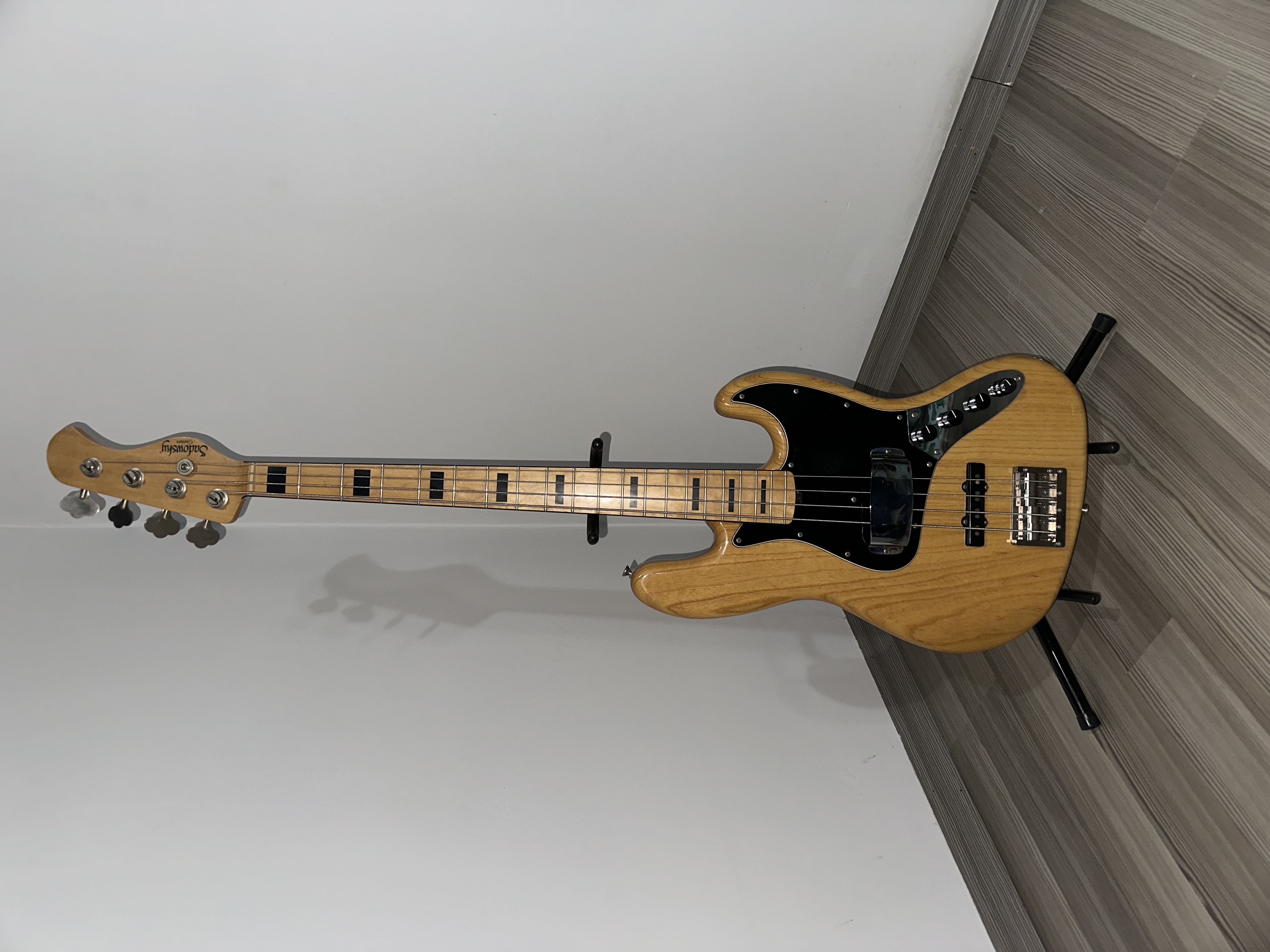 Sadowsky Metroline UV70 Bas Gitar 1