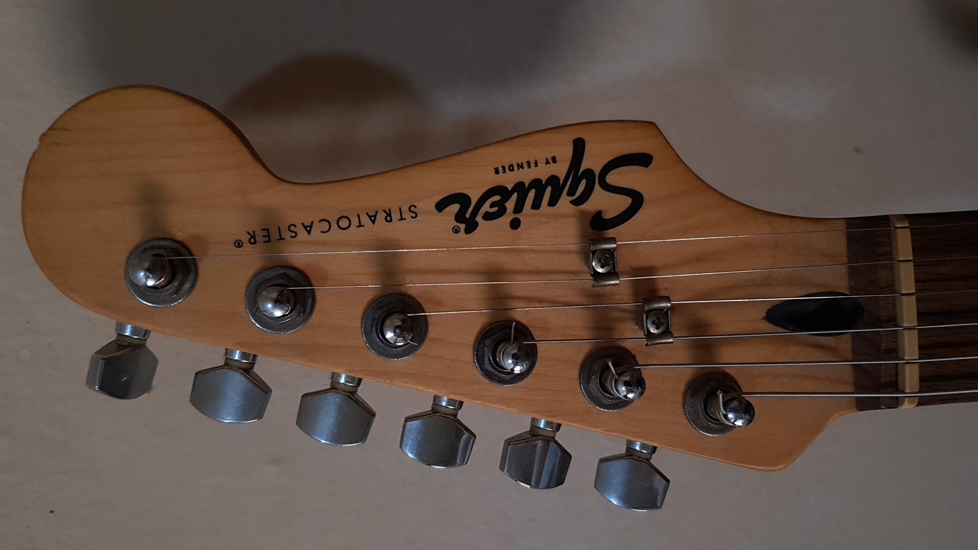 Fender Squier Bullet Stratocaster 2