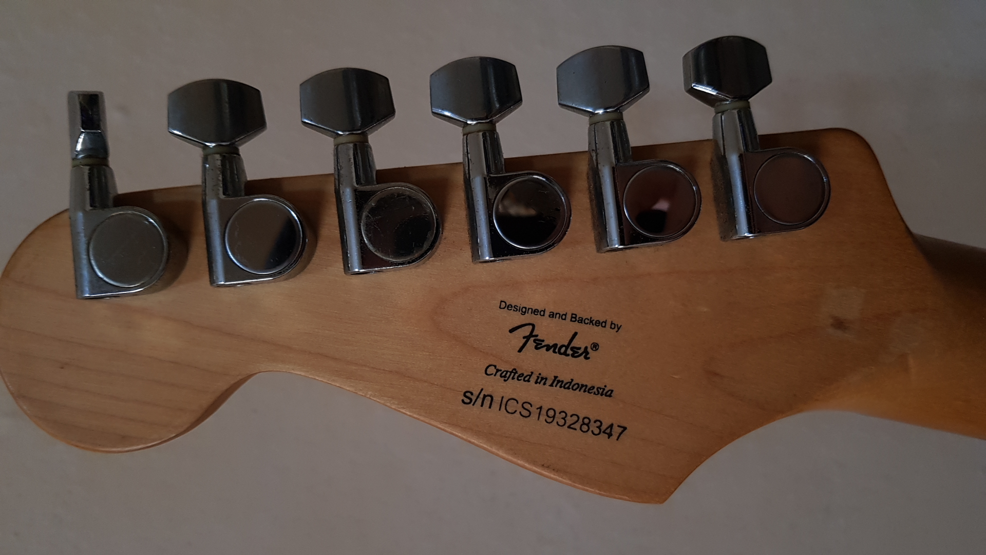 Fender Squier Bullet Stratocaster 8