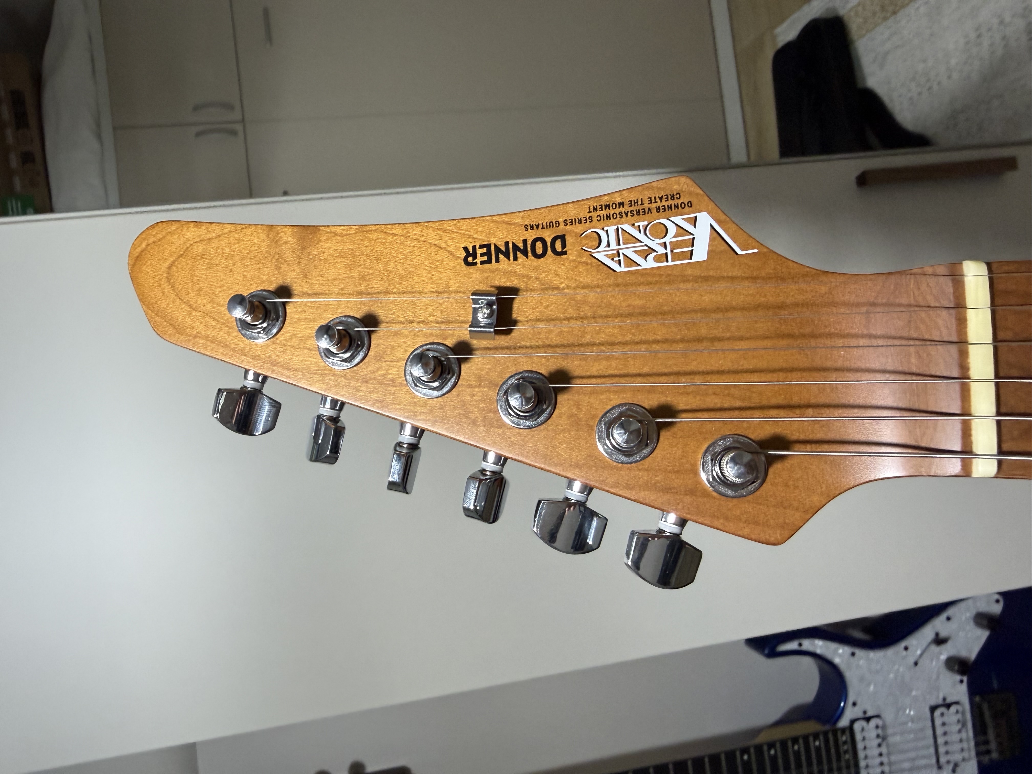 DONNER DST-700  hss 7