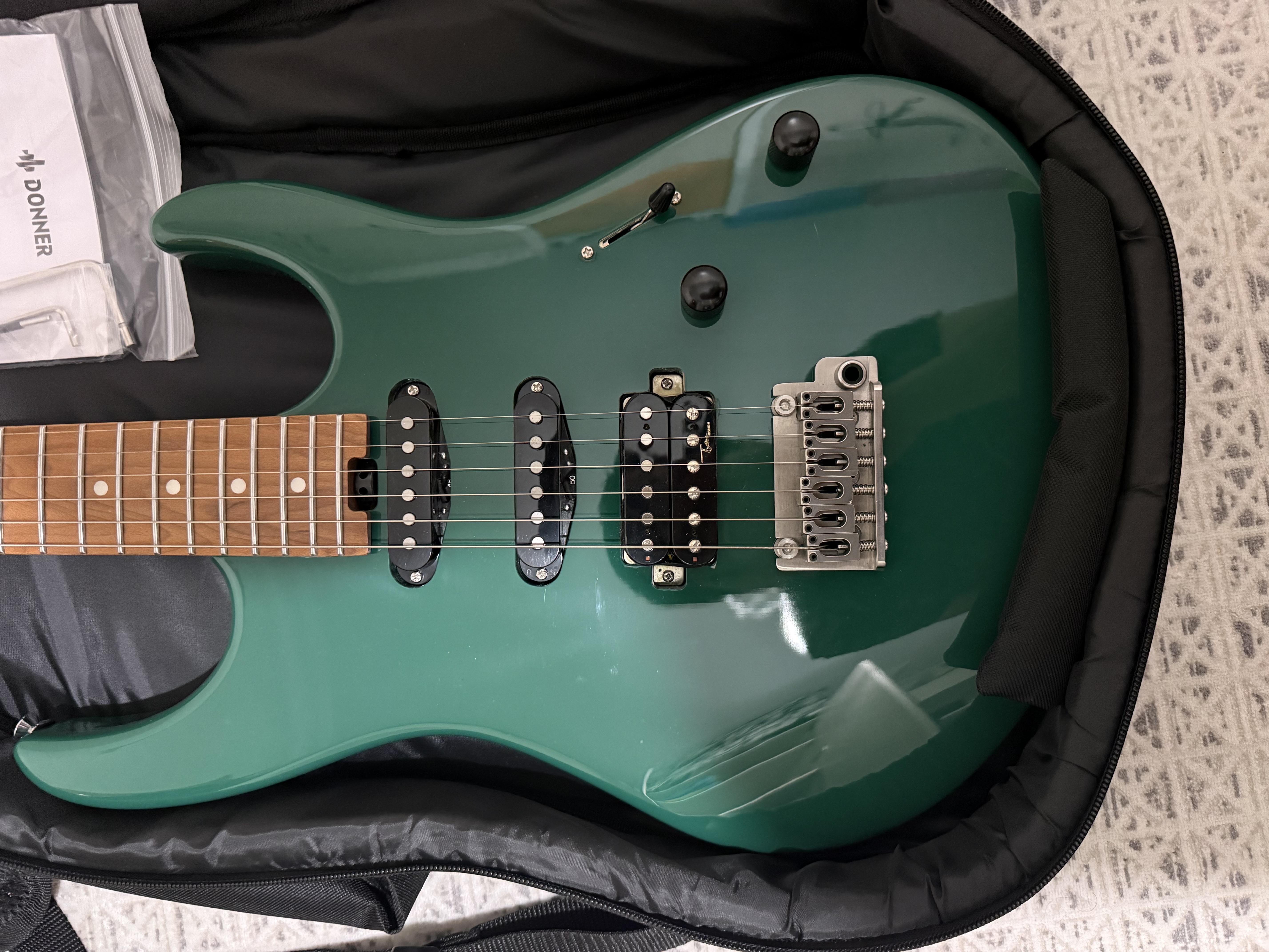 DONNER DST-700  hss 4