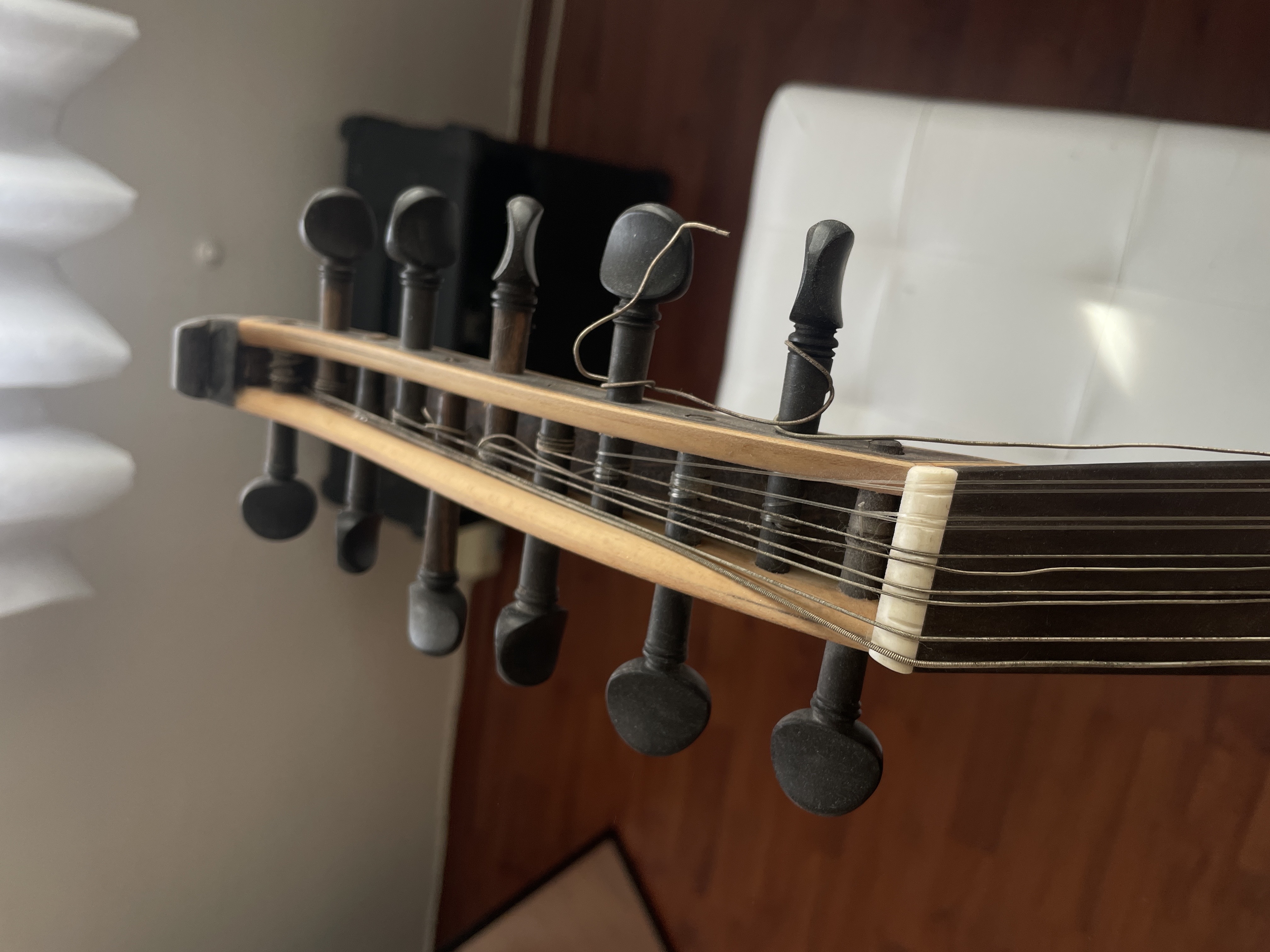 15 yıllık el yapımı ud 2