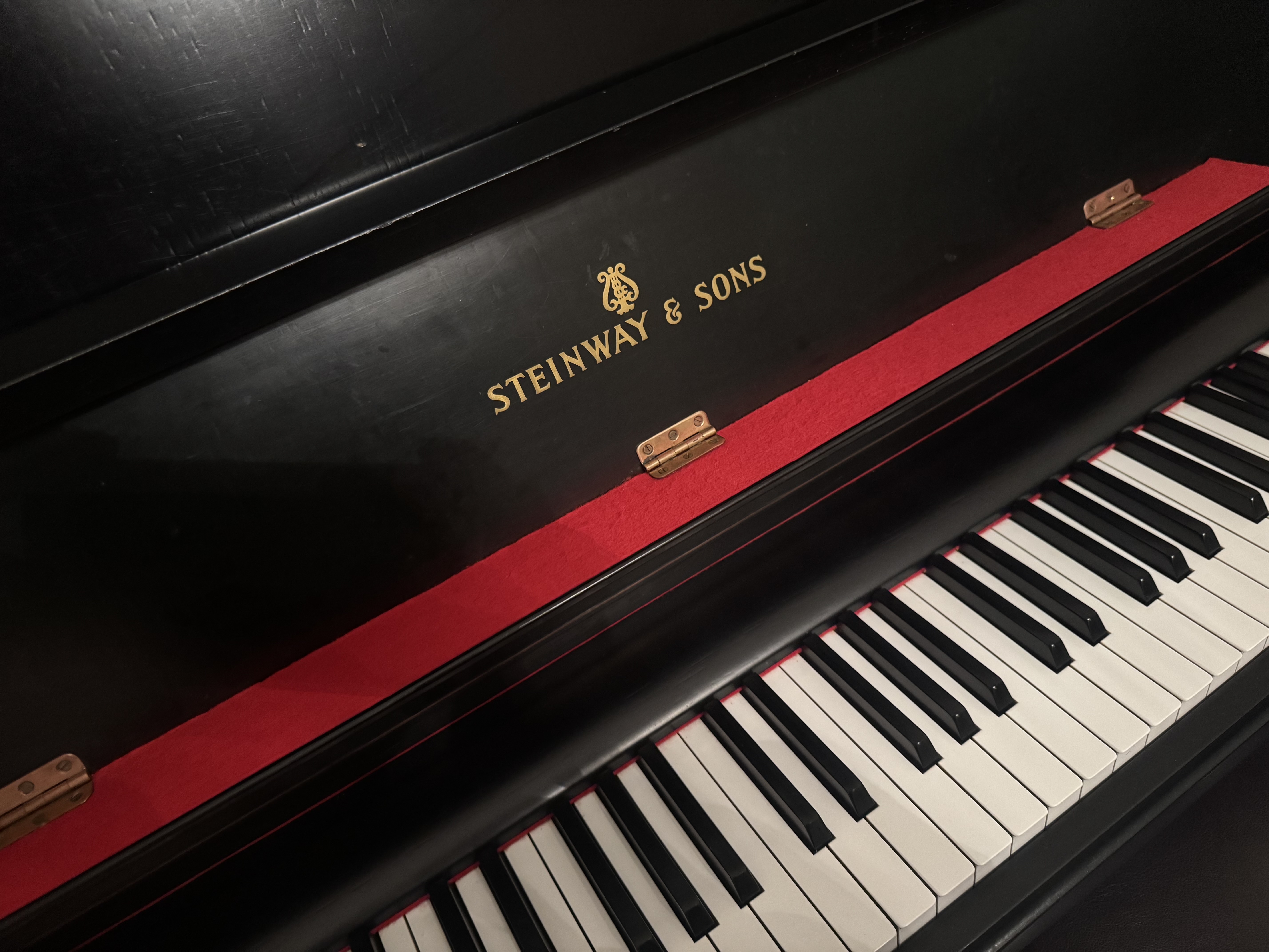 Steınway Sons marka piyano.. 6