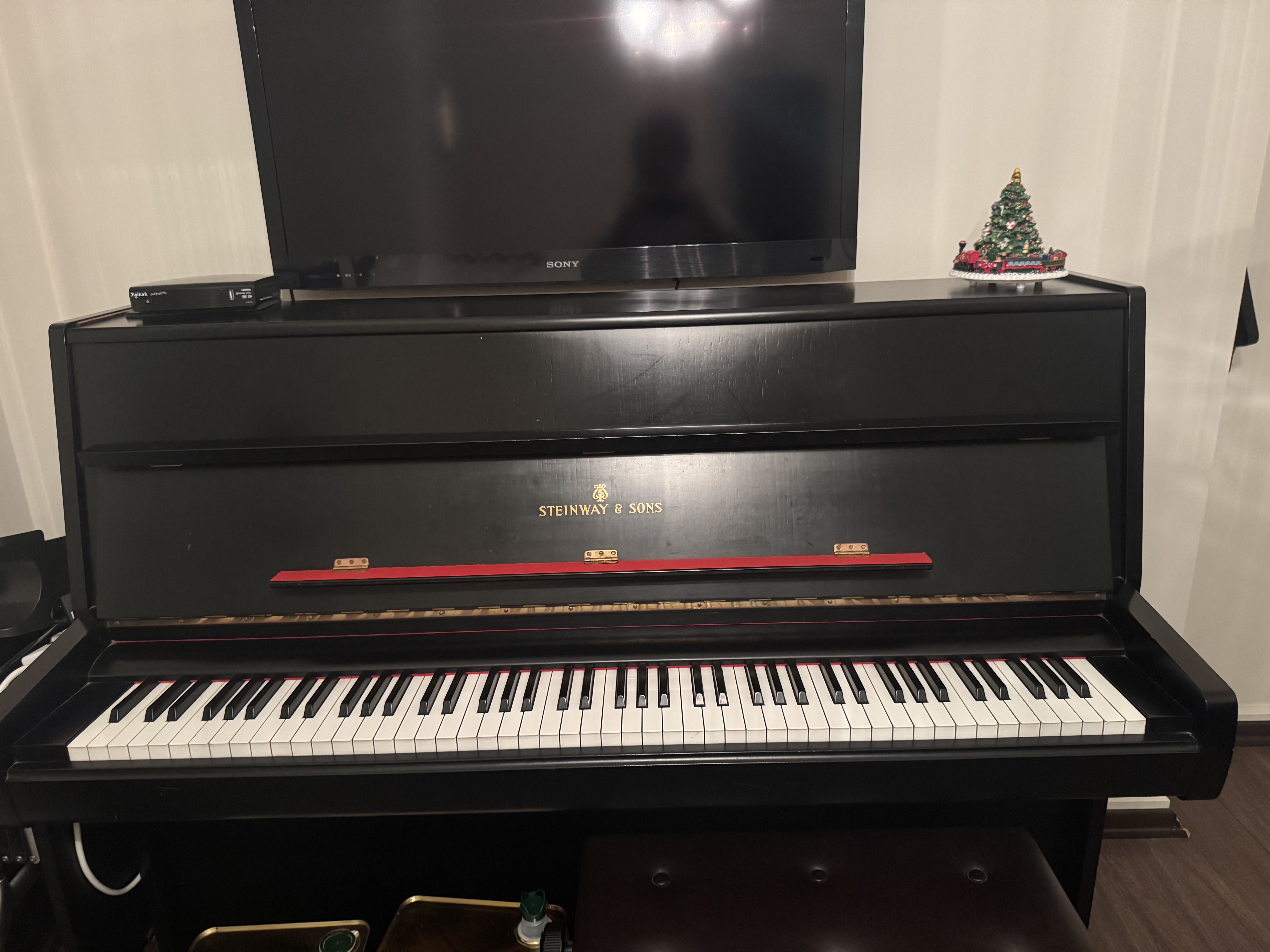 Steınway Sons marka piyano.. 5