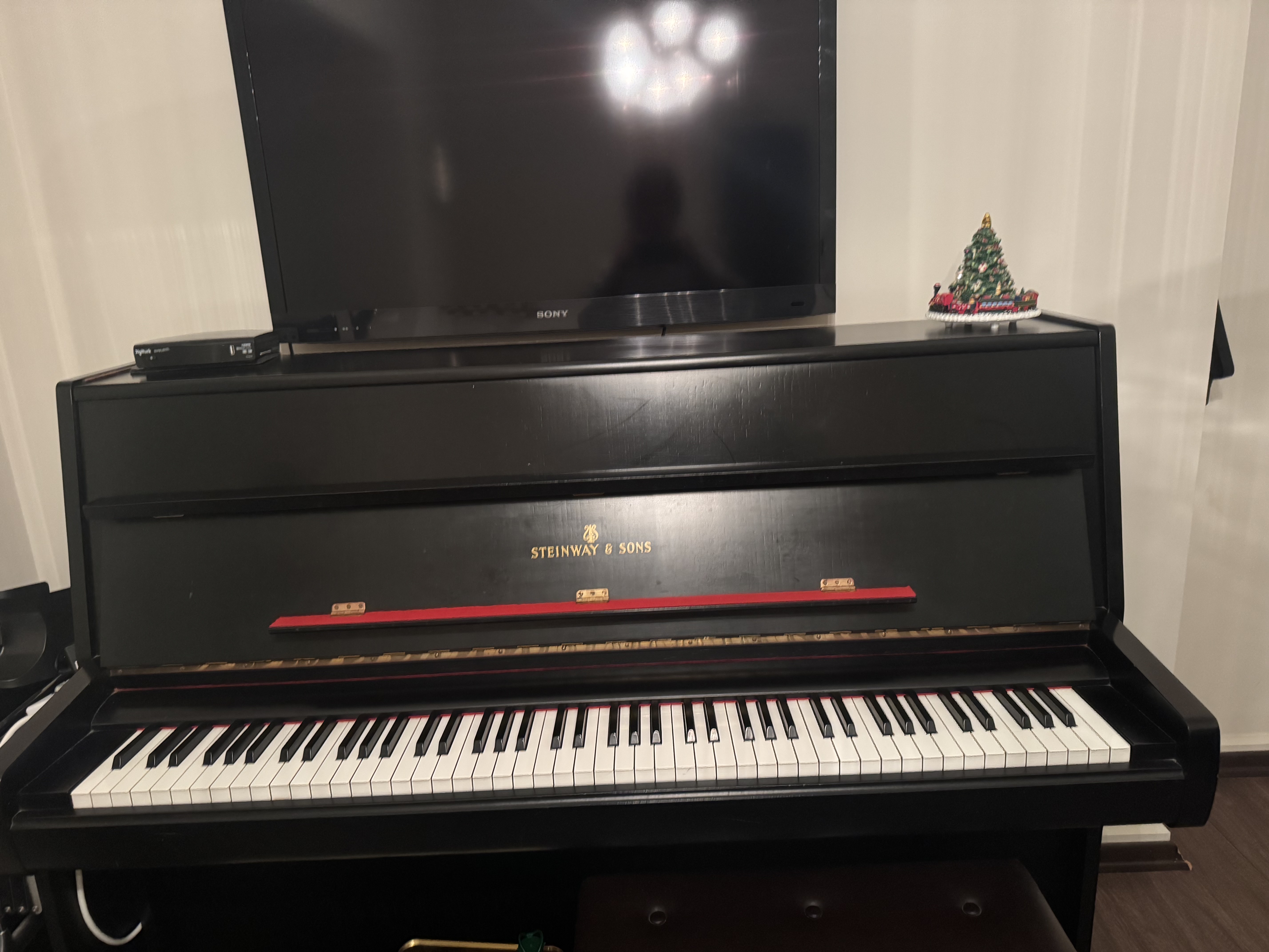 Steınway Sons marka piyano.. 4