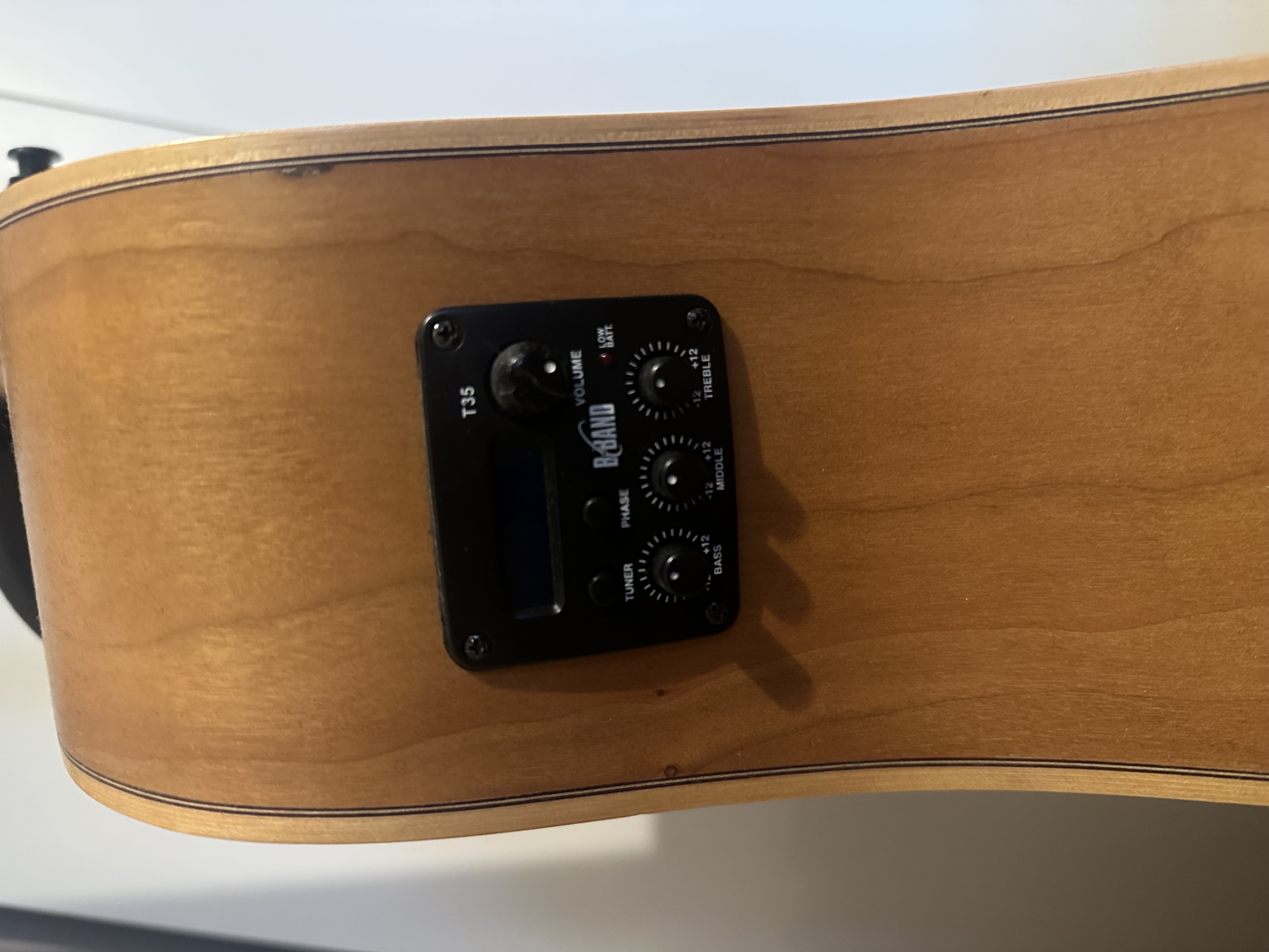 Seagull Natural Cherry SG EQ 2