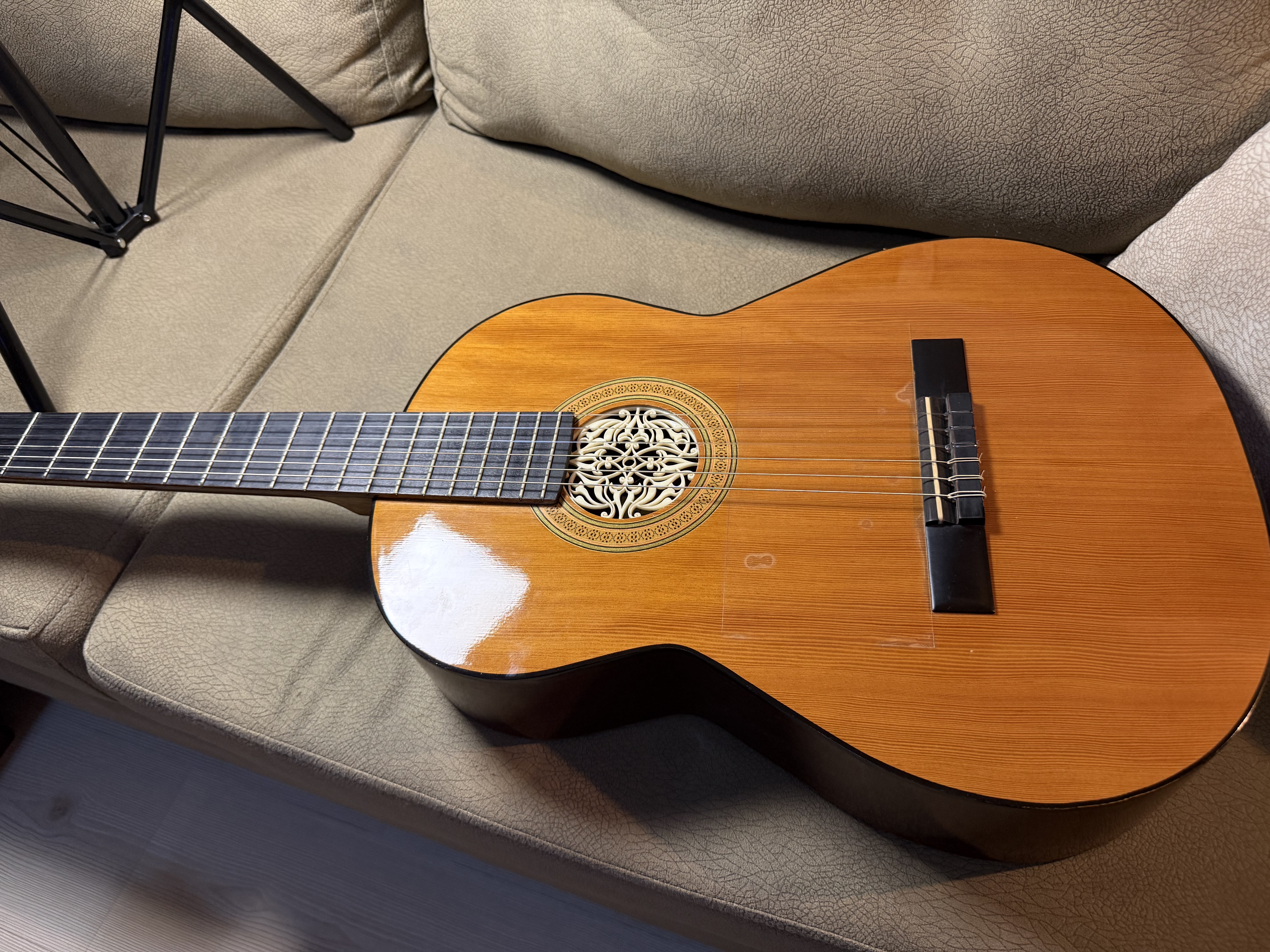 admira klasik gitar 1