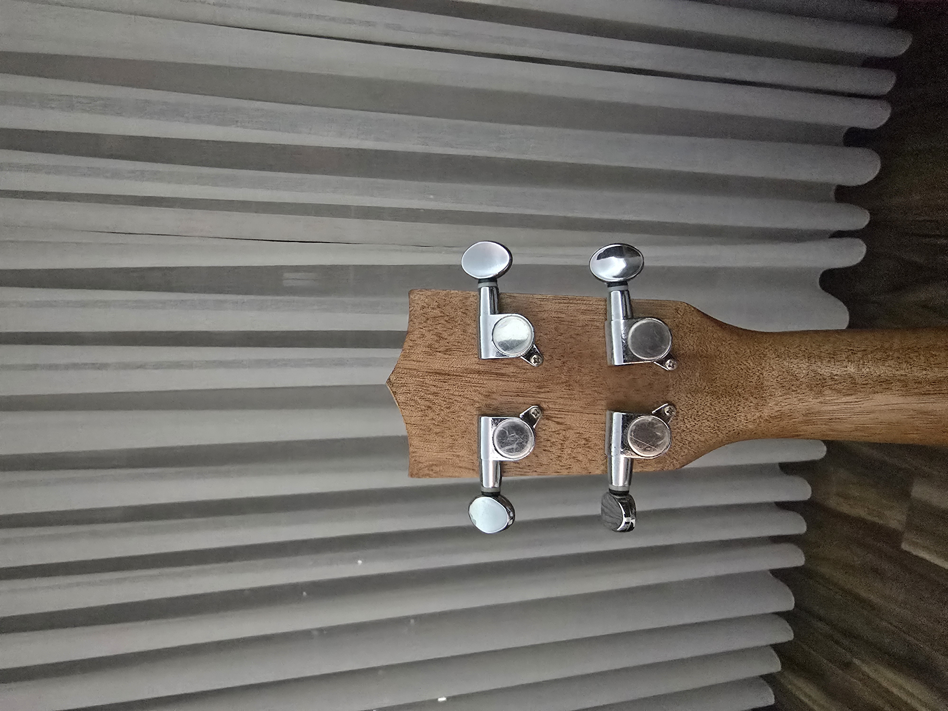 PUKA MARKA CONCERT UKULELE 4