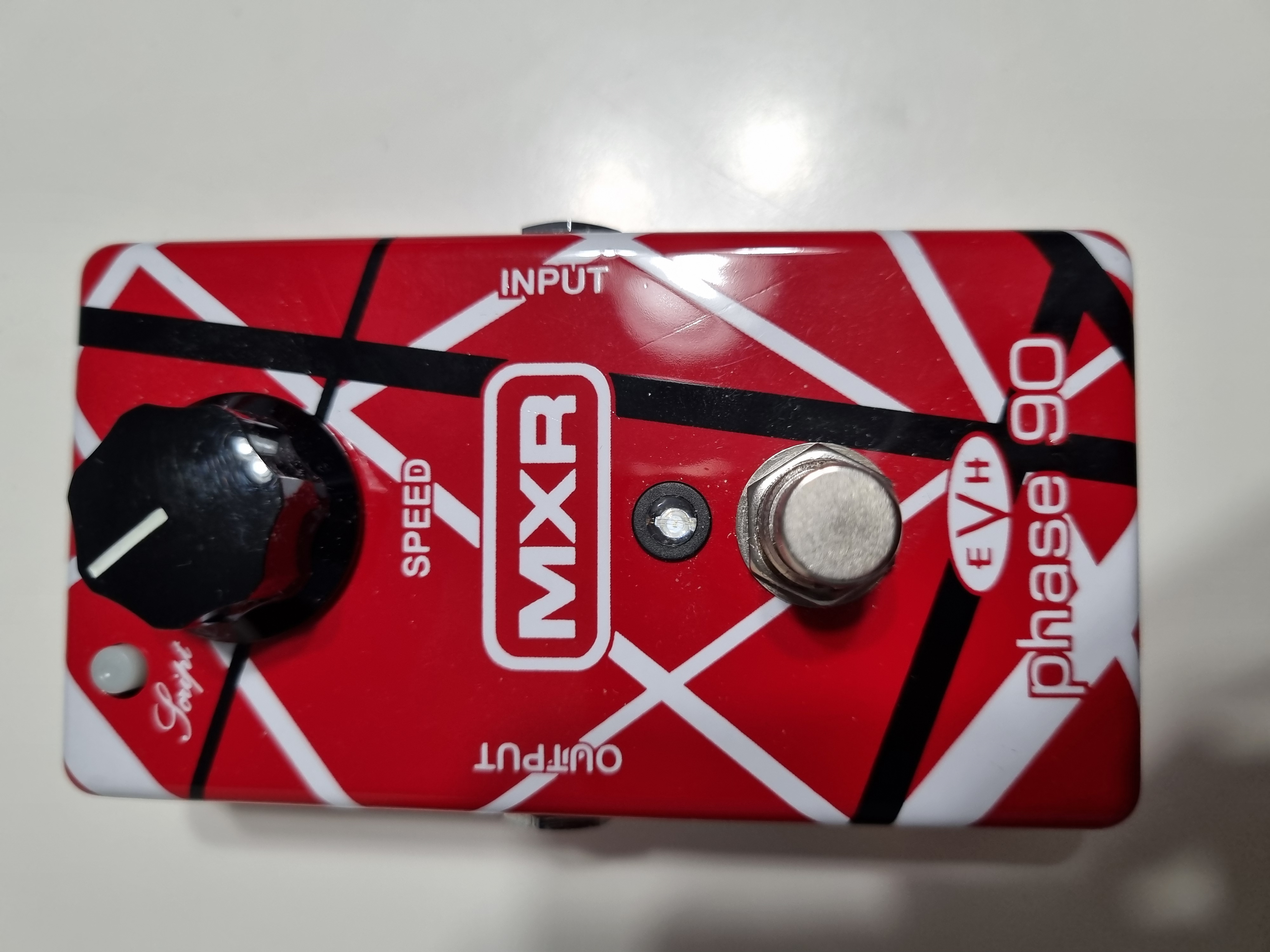 MXR EVH90 Eddie Van Halen Phaser Pedalı 1