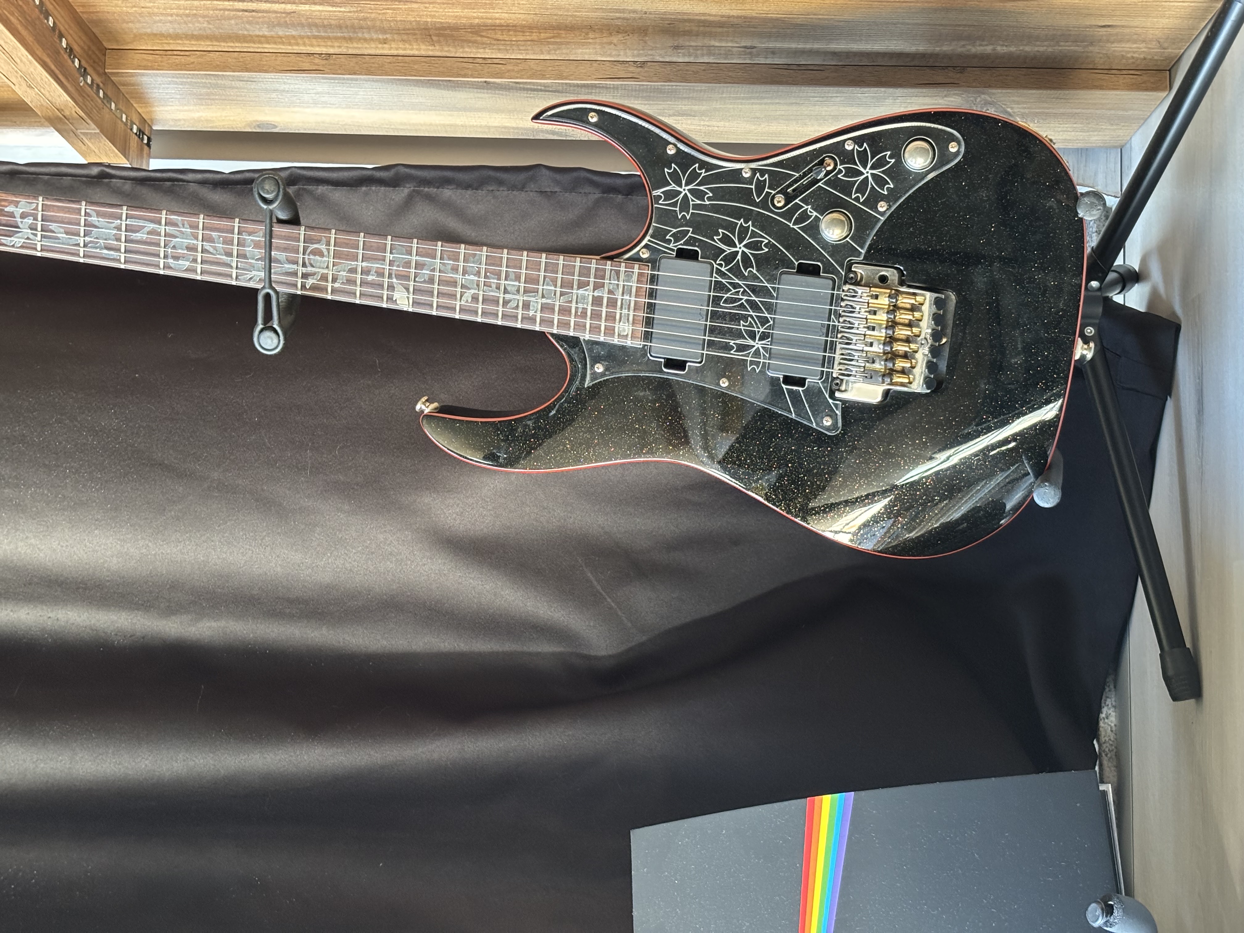 İbanez Sakura Blast RG08LTD Sabit Köprü 4