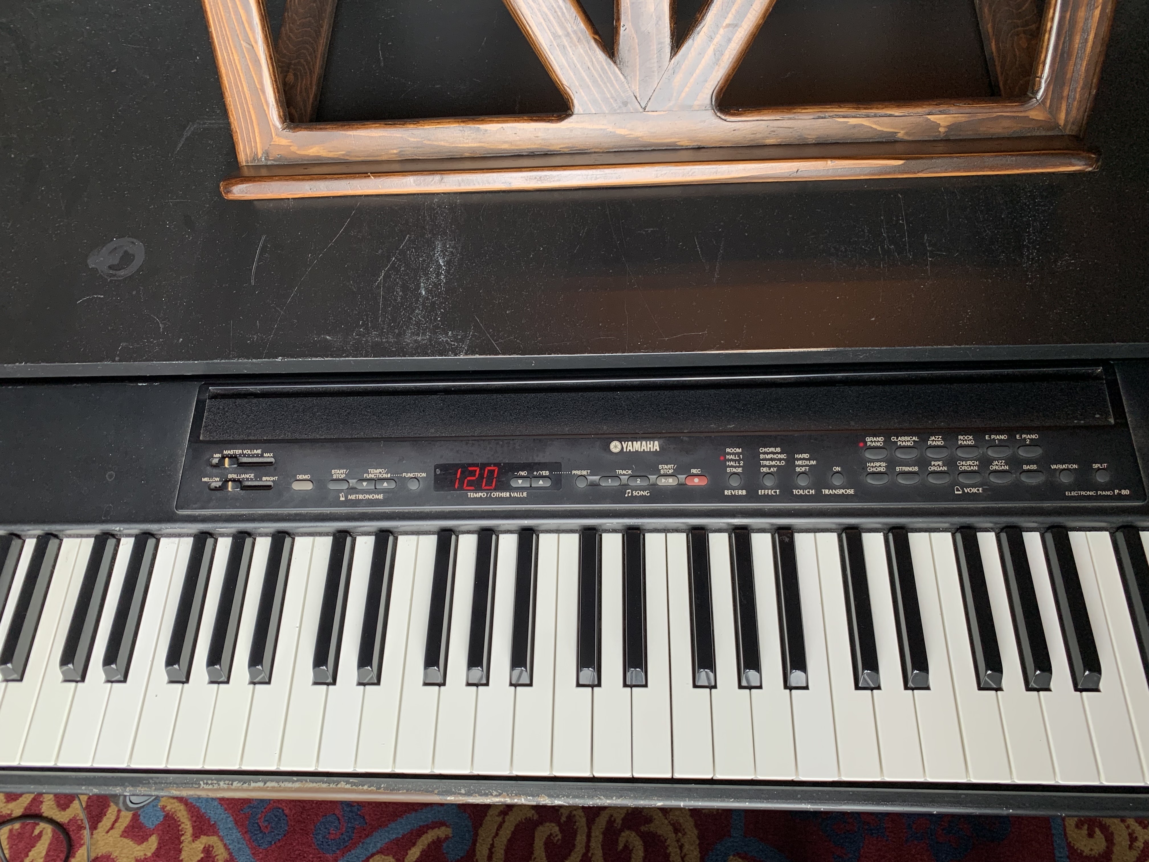 Yamaha P80 Taşınabilir digital klavye 2