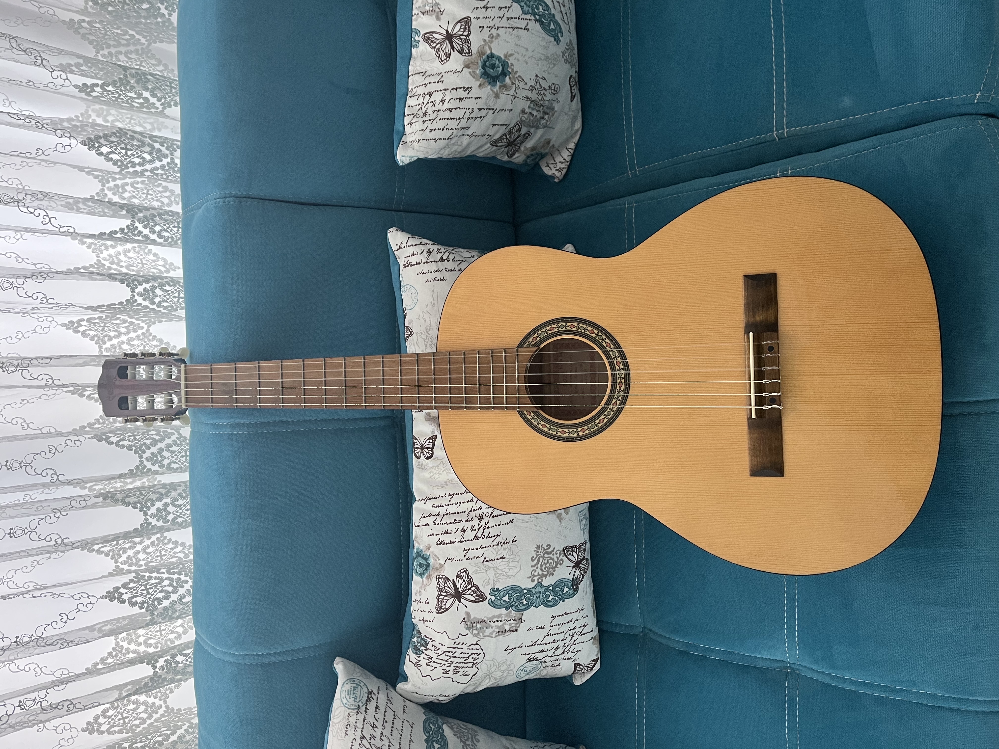 Hora Marka Klasik Gitar Hiç Kullanılmadı 3