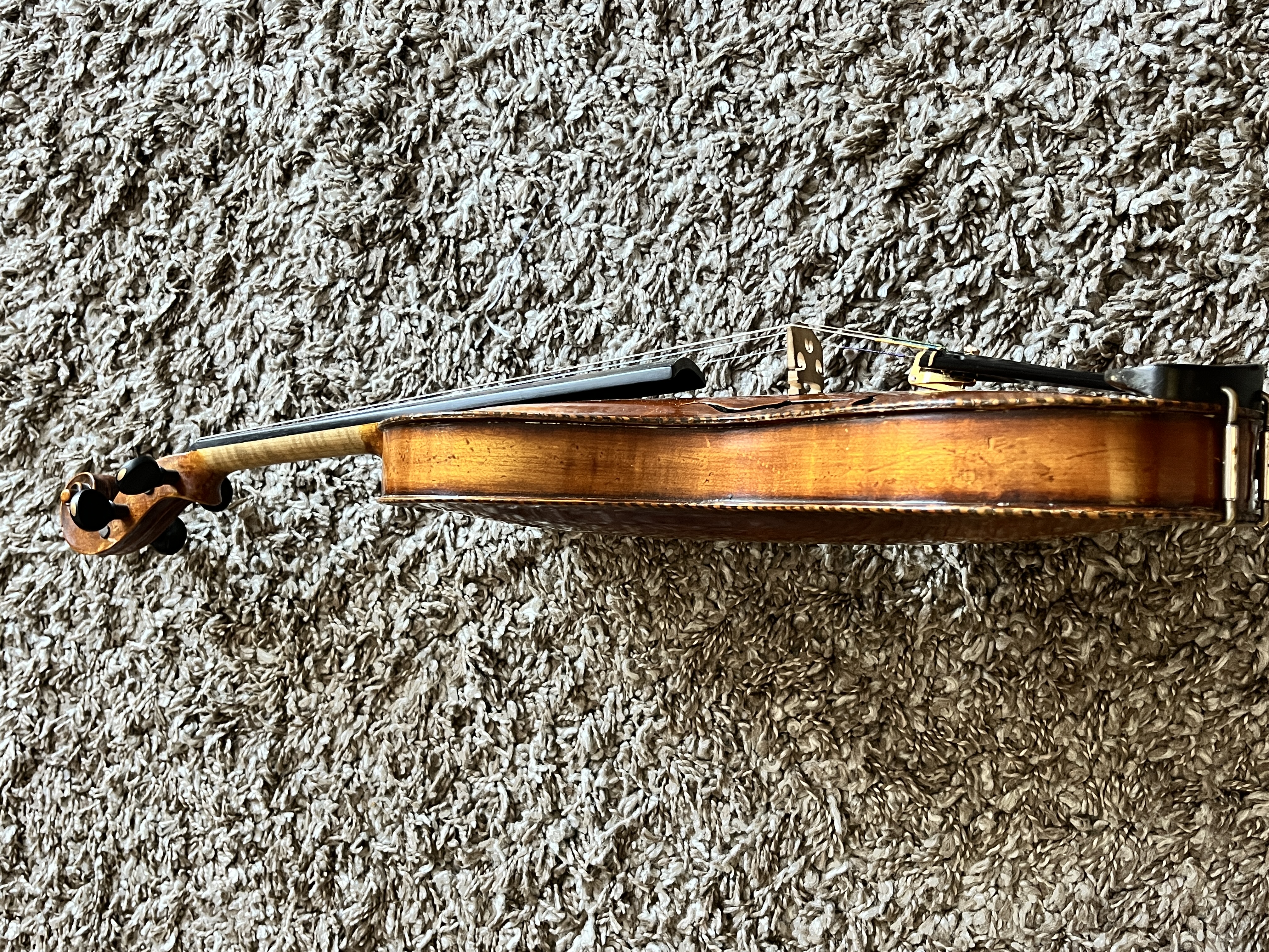 GUSETTO BAROK FORM KEMAN 8